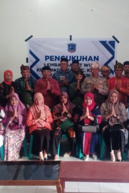 Pengurus Lembaga Adat Wuna Kelurahan Watonea Masa Bakti 2026-2031 Resmi Dikukuhkan