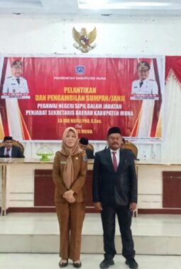 Bupati Muna Tunjuk Kubais Jadi Plt Kepala Disnakertrans dan Wa Ode Hartati Plt Bappeda